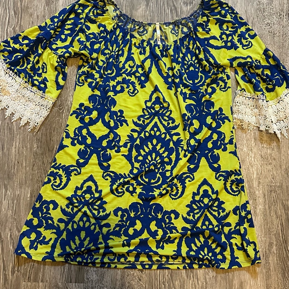 Elegant Blue and Yellow Lace Trim Top